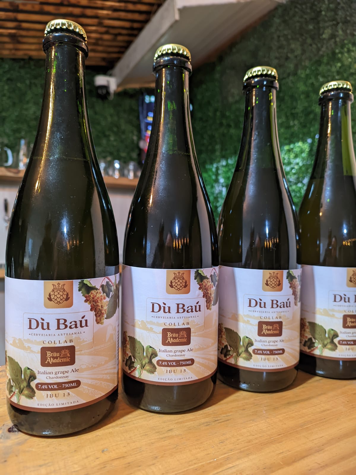 Cerveja Du Baú Weiss